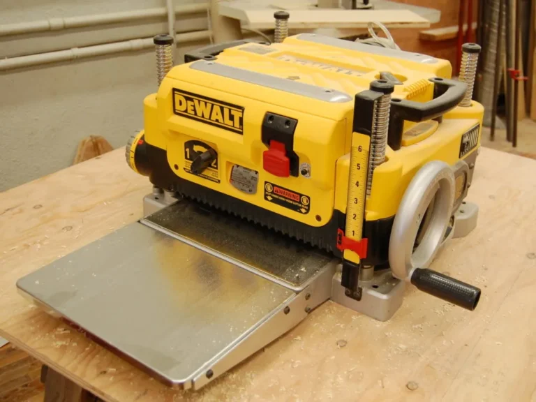 Planer: Types, Uses, and Techniques