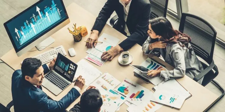 Evırı: Modern Concept of Adaptability and Identity