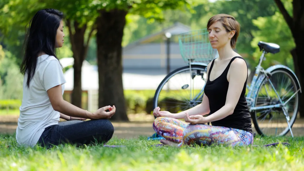 Holisticke: Modern Philosophy of Balanced Living and Holistic Well Being