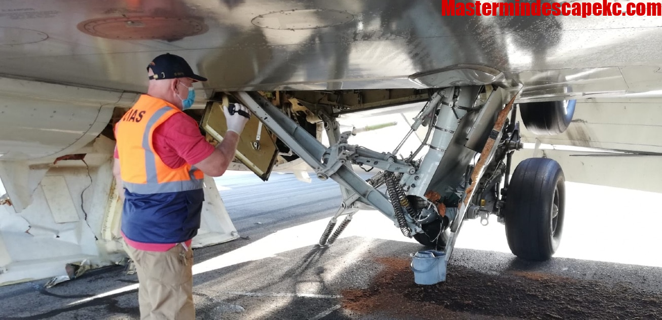 airplane maintenance