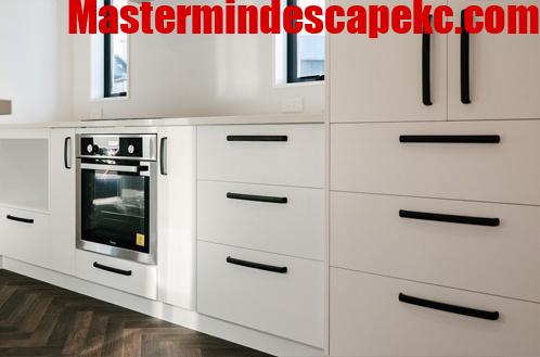 How In-Home Manufacturing Delivers Perfectly Fitted Custom Kitchens and Joinery