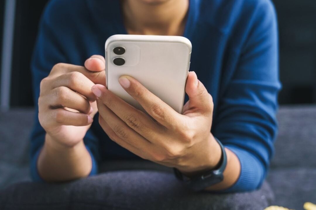 7 Things iPhone Users Must Know About eSIM in 2026